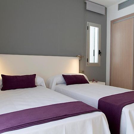 Apartamentos Proa - Emar Hotels Only Adults 에스푸홀스 외부 사진