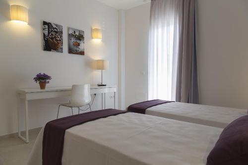 Apartamentos Proa - Emar Hotels Only Adults 에스푸홀스 외부 사진