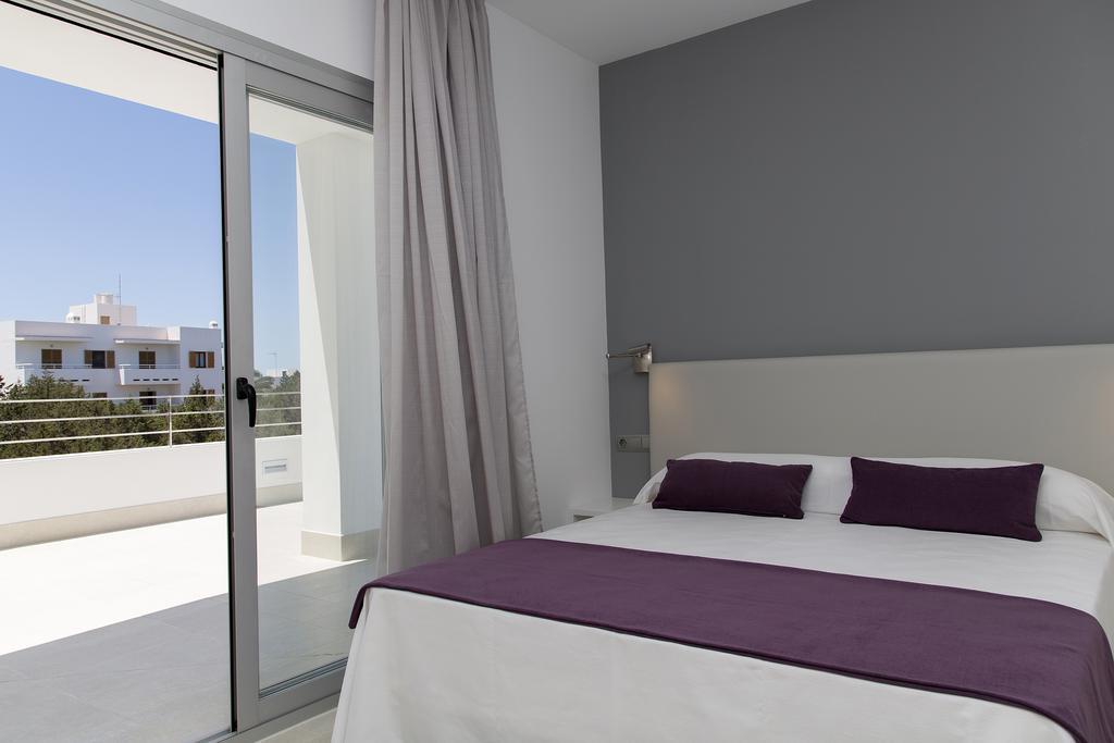 Apartamentos Proa - Emar Hotels Only Adults 에스푸홀스 객실 사진